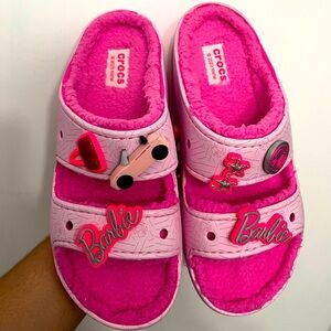 Pink barbie crocs !